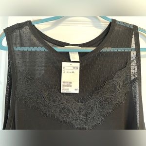 H&M Women’s Sleeveless Blouse with Lace